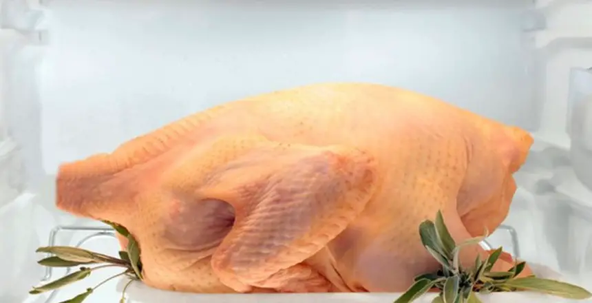 How Long Raw Chicken Can Hang in the Fridge